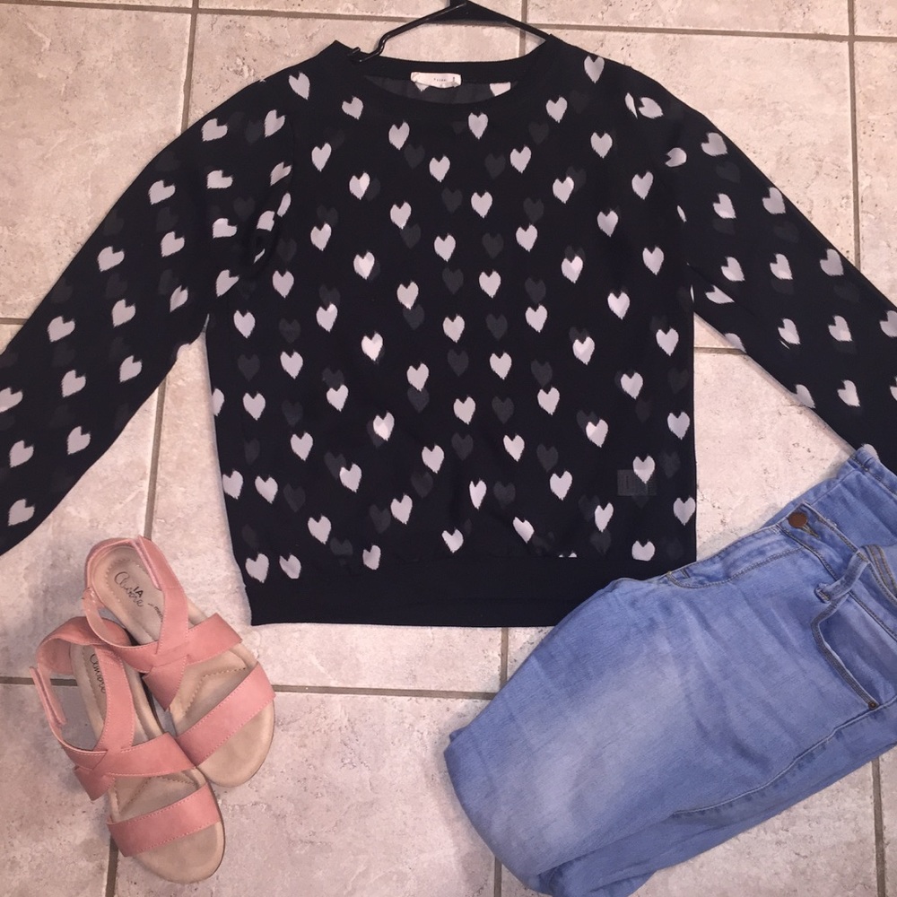 Sheer B&W Heart Printed Blouse!